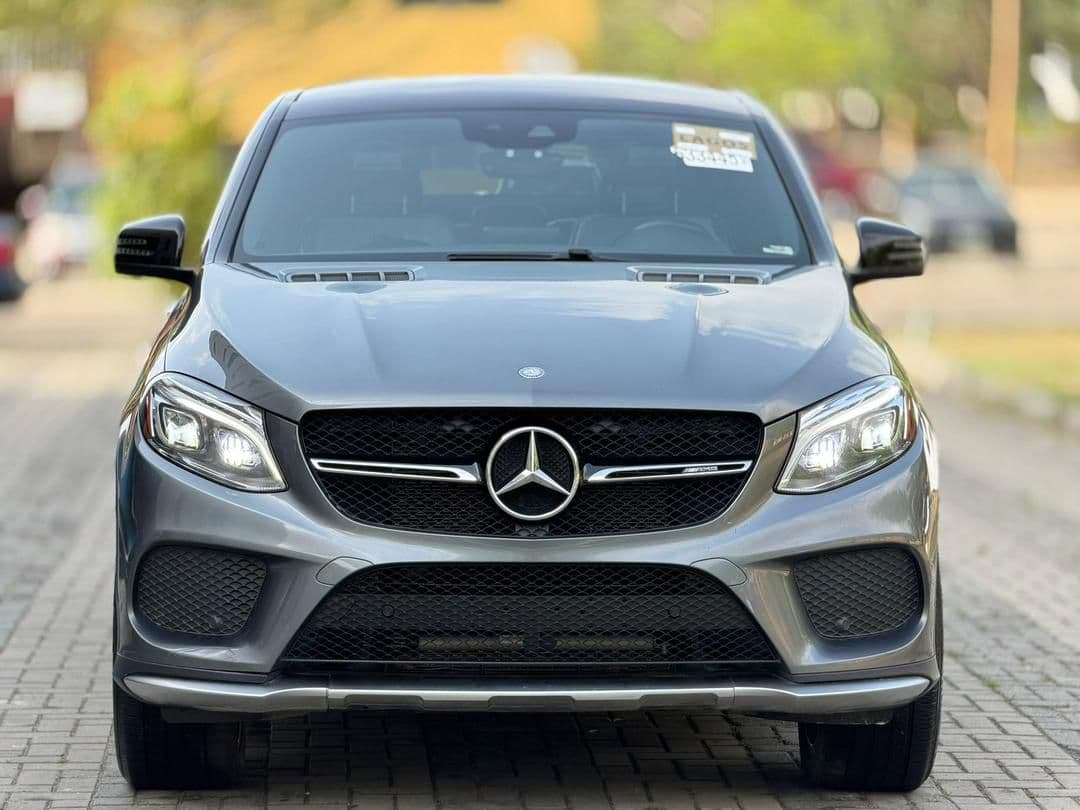 Mercedes Benz